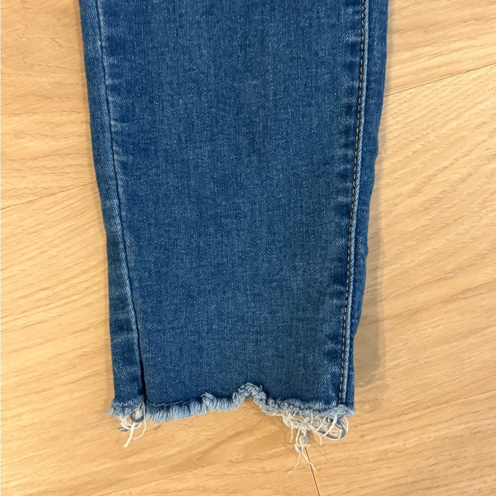 Fashion Nova Women Dark Blue Jeans size 9 - Picture 6 of 9
